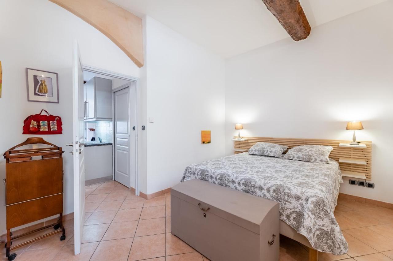 Droit Au Port Par Dodo-A-Cassis Apartment Luaran gambar
