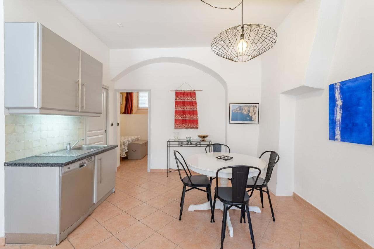 Droit Au Port Par Dodo-A-Cassis Apartment Luaran gambar